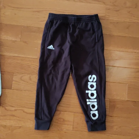 Bundle of 2 adidas boys pants - Picture 3 of 3